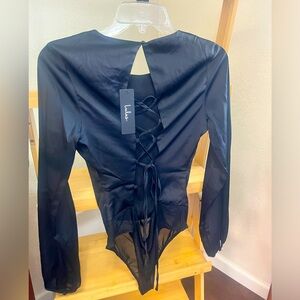 Lulus black lace up back bodysuit! Size M